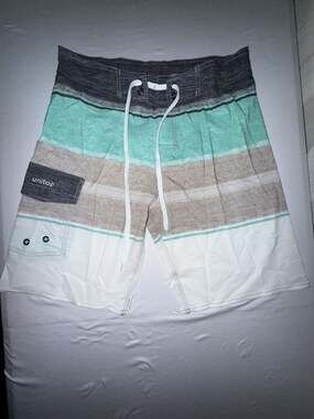 Unitop Men's Striped Board Shorts Swim Trunks Style 1617740 (5)